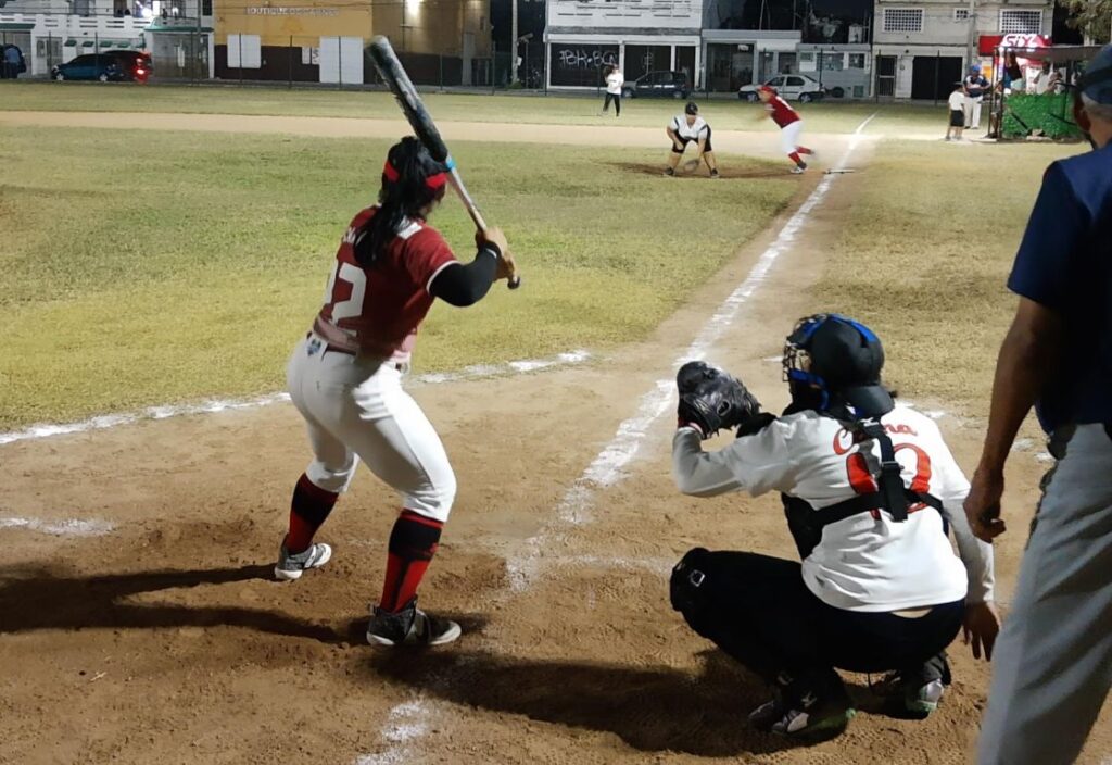 bateadora de softbol