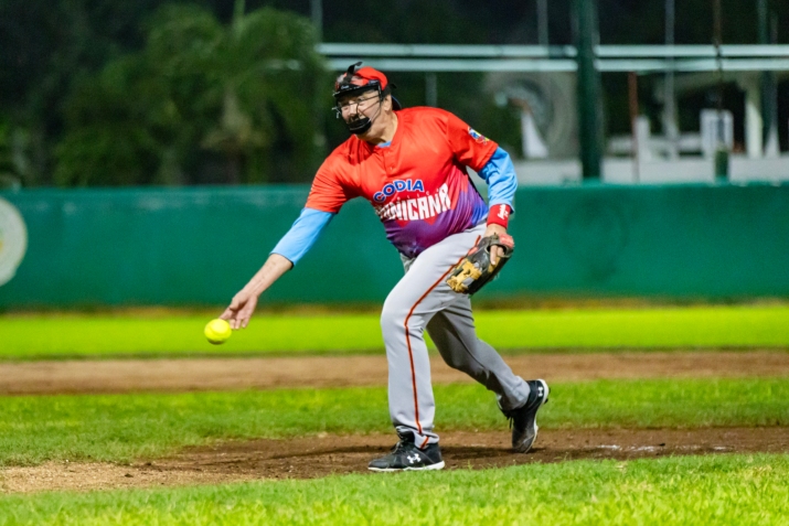 Rafael Franjul, lanzador dominicano de softbol