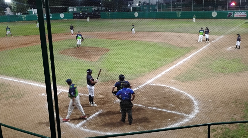 Juego Ángeles de Cancún vs Deportes Baby Campeche